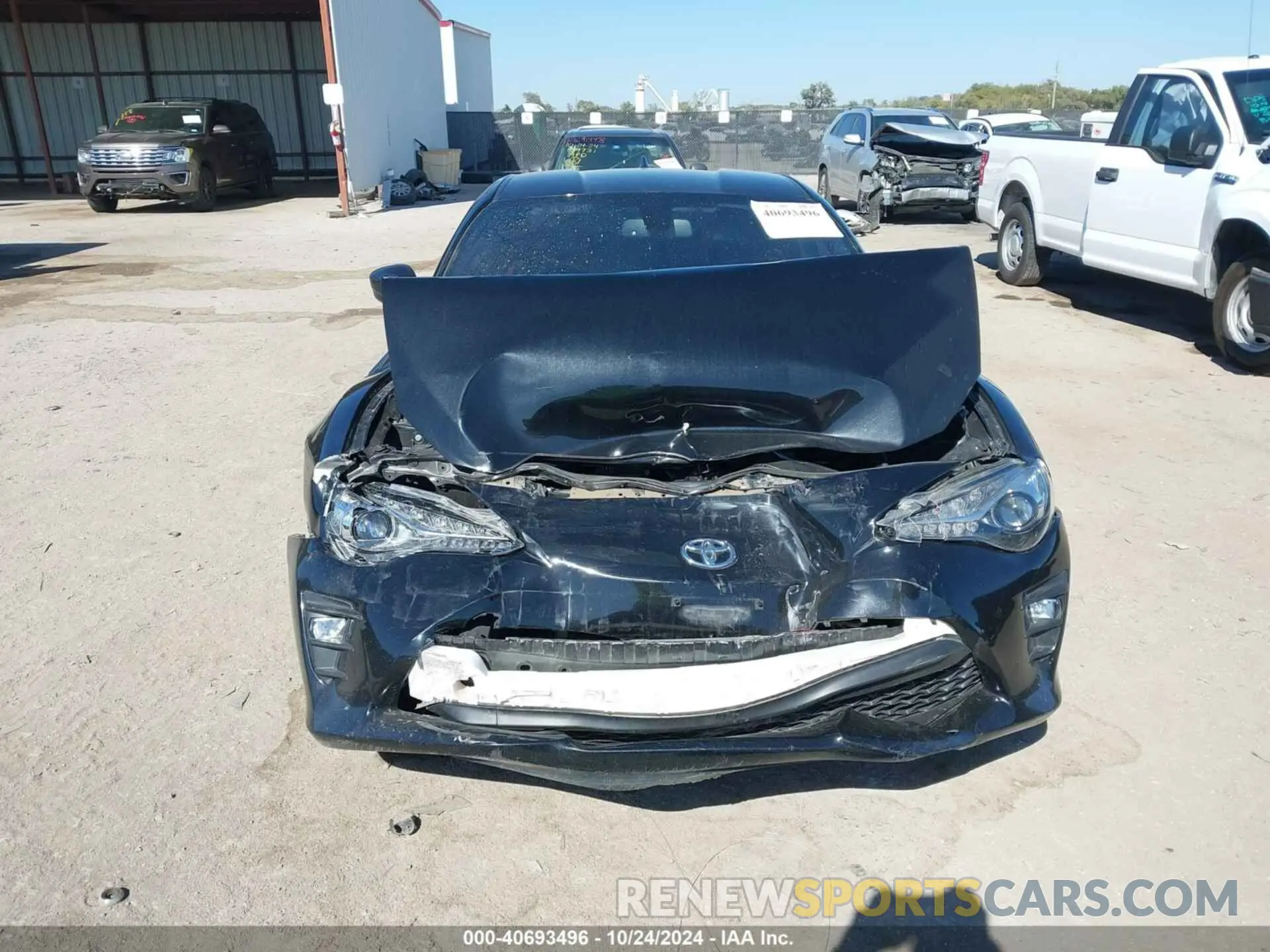 12 fotografías del automóvil dañado JF1ZNAE15L8753499 TOYOTA 86 2020