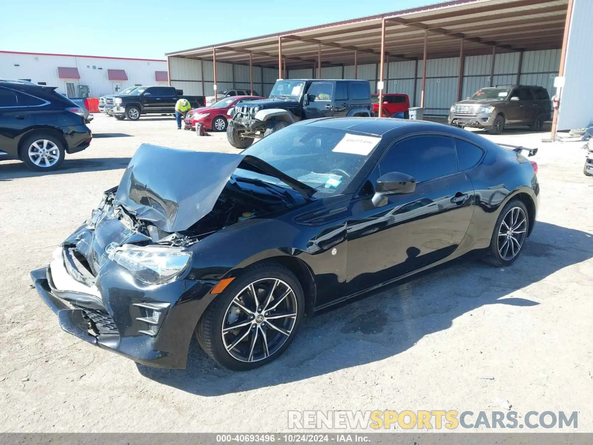 2 fotografías del automóvil dañado JF1ZNAE15L8753499 TOYOTA 86 2020