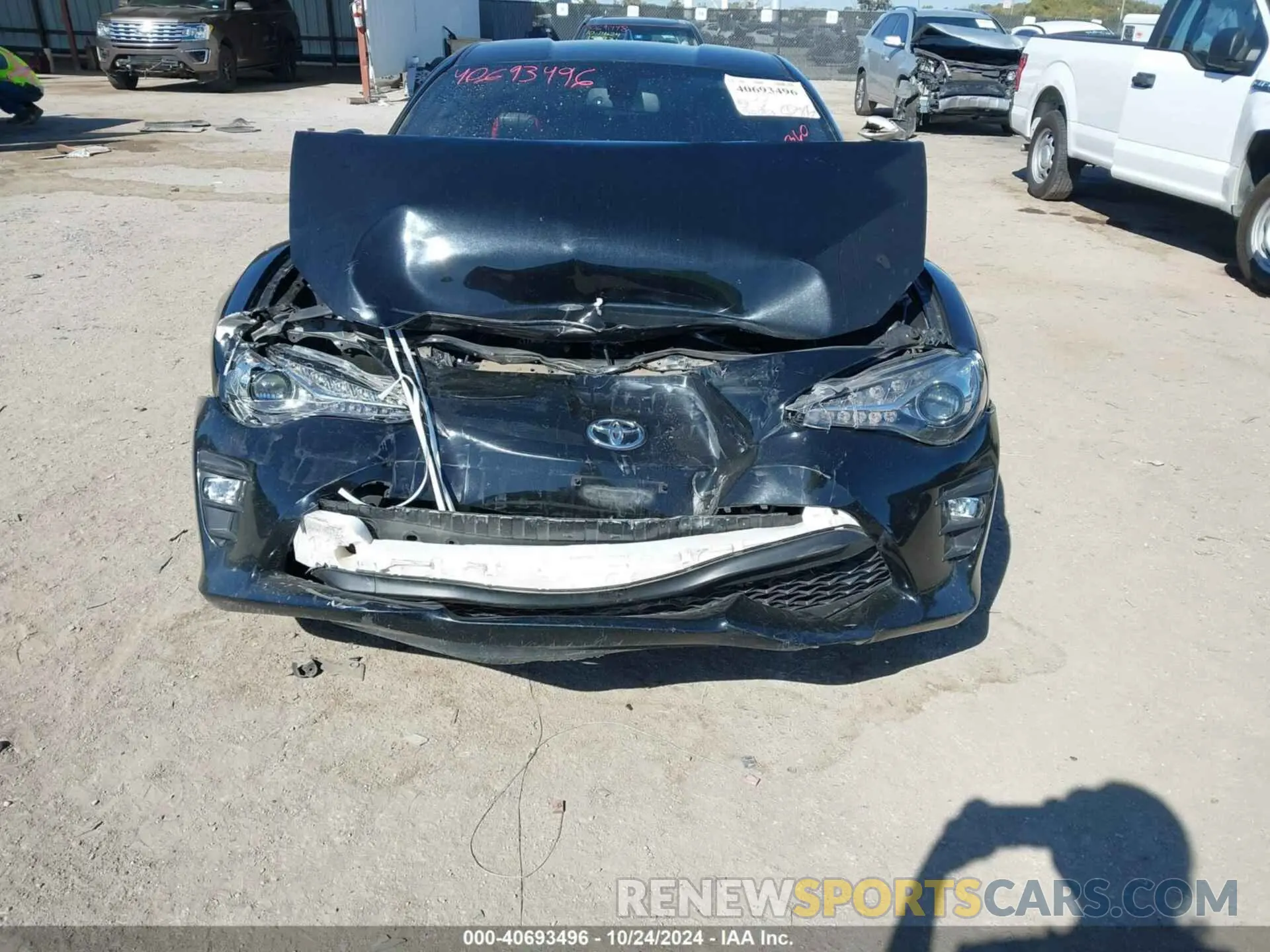 6 fotografías del automóvil dañado JF1ZNAE15L8753499 TOYOTA 86 2020