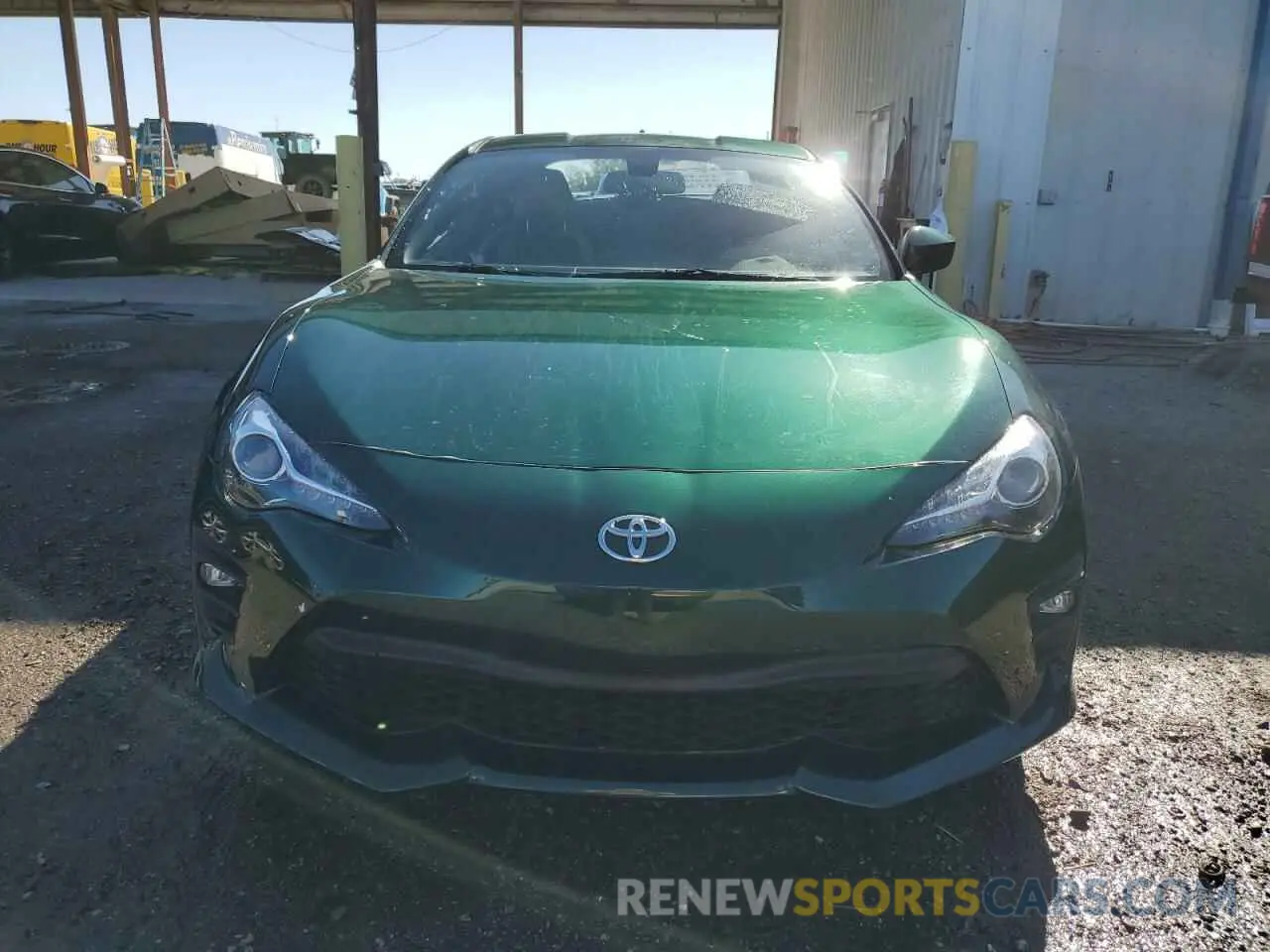 5 fotografías del automóvil dañado JF1ZNAE19L8750041 TOYOTA 86 2020