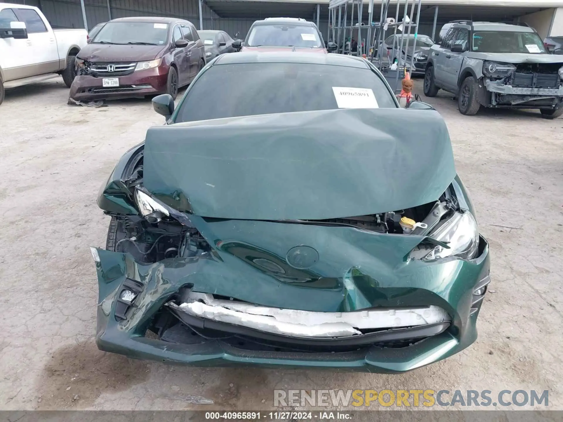 12 fotografías del automóvil dañado JF1ZNAE19L8751058 TOYOTA 86 2020