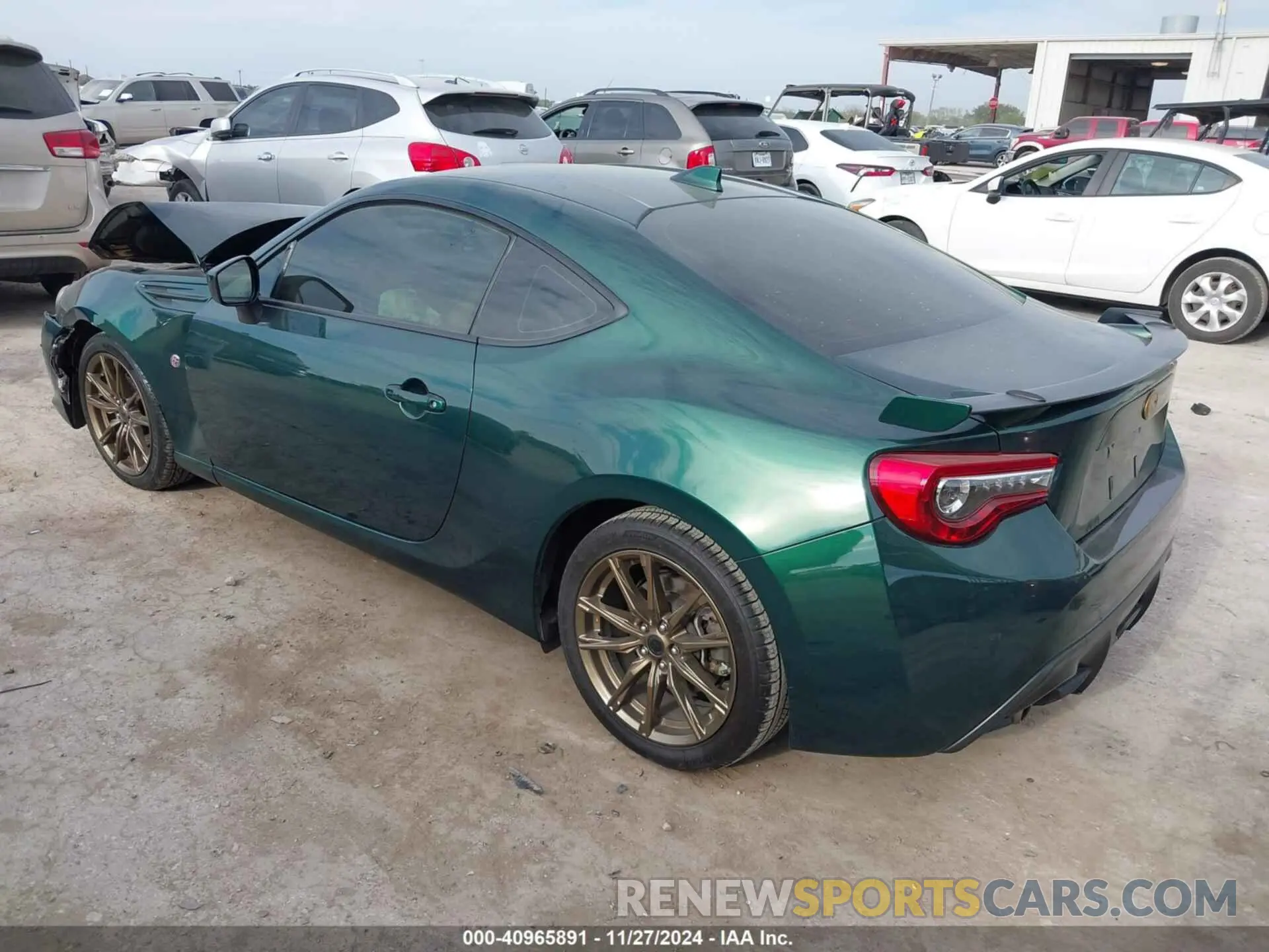 3 fotografías del automóvil dañado JF1ZNAE19L8751058 TOYOTA 86 2020