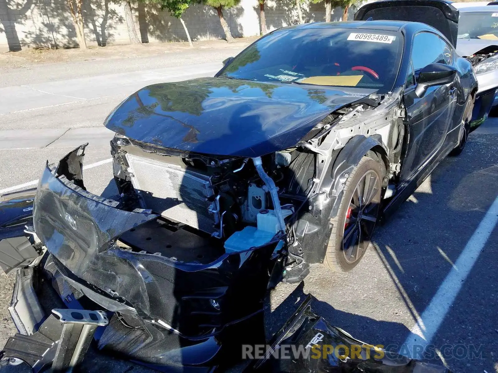 2 fotografías del automóvil dañado JF1ZNAE15K9700567 TOYOTA 86 GT 2019