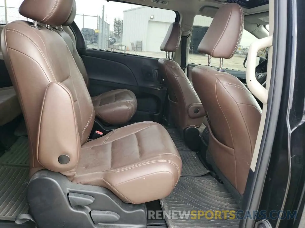 11 fotografías del automóvil dañado 5TDDZ3DC7KS212200 TOYOTA All Models 2019