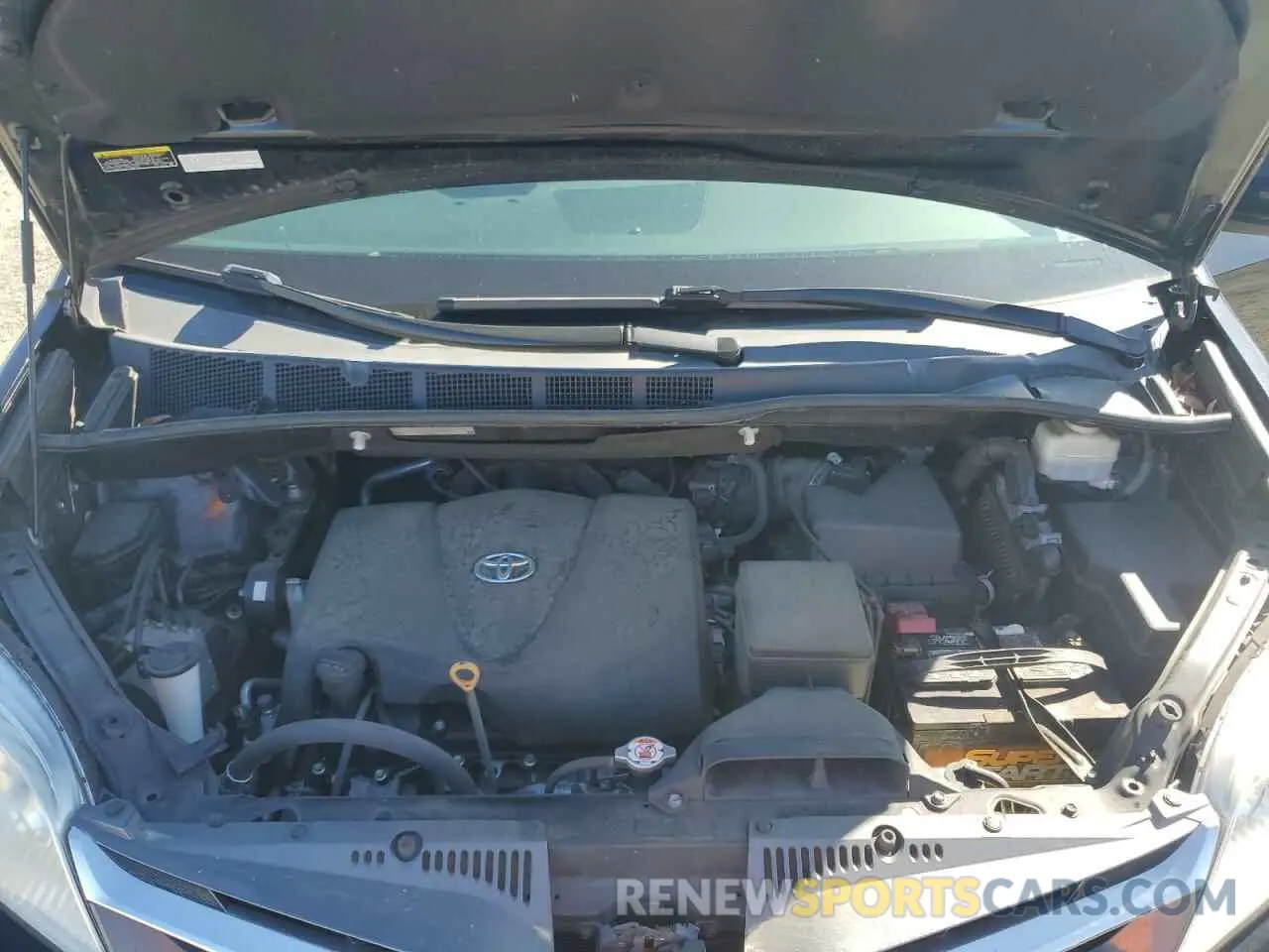 13 fotografías del automóvil dañado 5TDDZ3DC7KS221687 TOYOTA All Models 2019