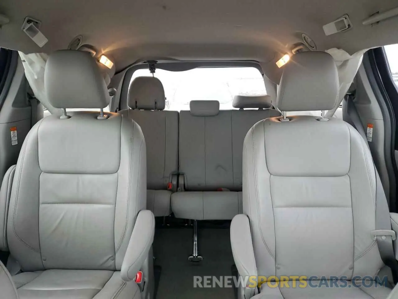 10 fotografías del automóvil dañado 5TDDZ3DCXKS210375 TOYOTA All Models 2019