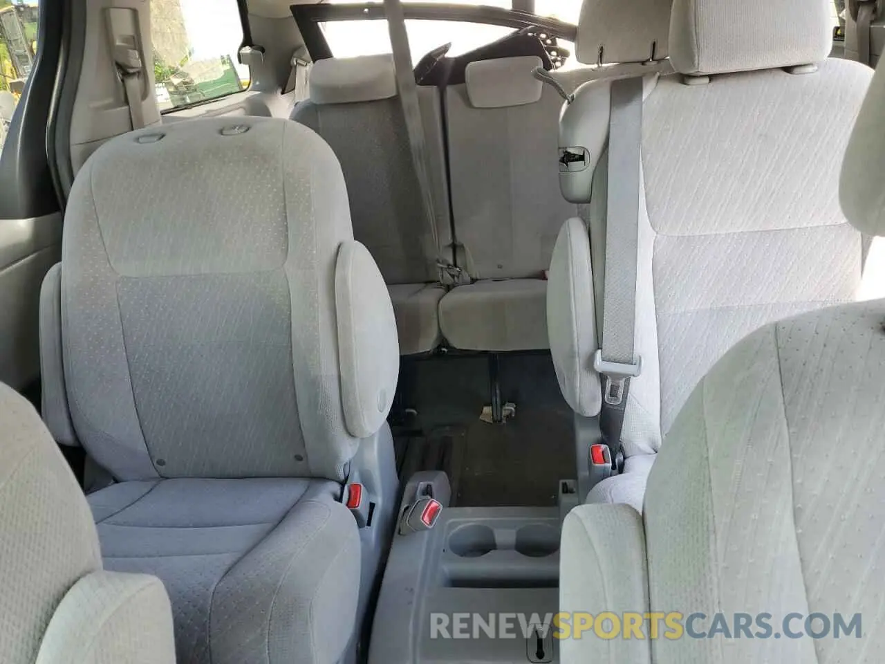 10 fotografías del automóvil dañado 5TDKZ3DC2KS011179 TOYOTA All Models 2019