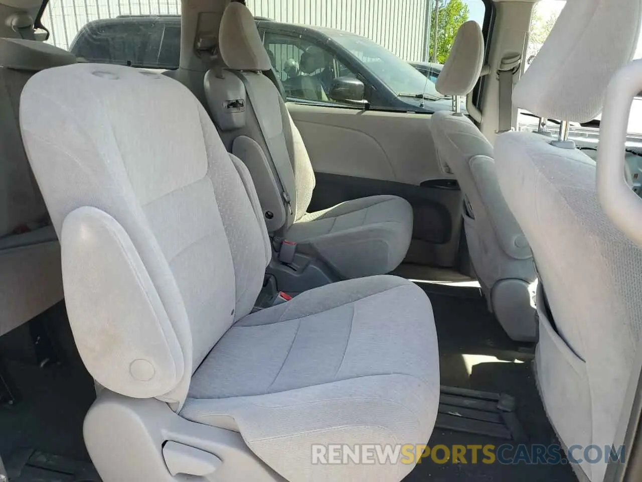 11 fotografías del automóvil dañado 5TDKZ3DC2KS011179 TOYOTA All Models 2019