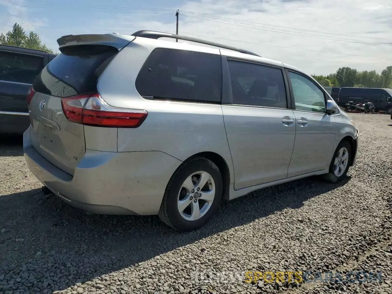 3 fotografías del automóvil dañado 5TDKZ3DC2KS011179 TOYOTA All Models 2019
