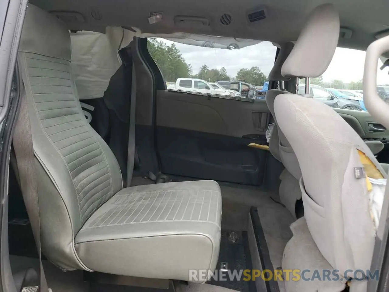 11 fotografías del automóvil dañado 5TDKZ3DC7KS019908 TOYOTA All Models 2019