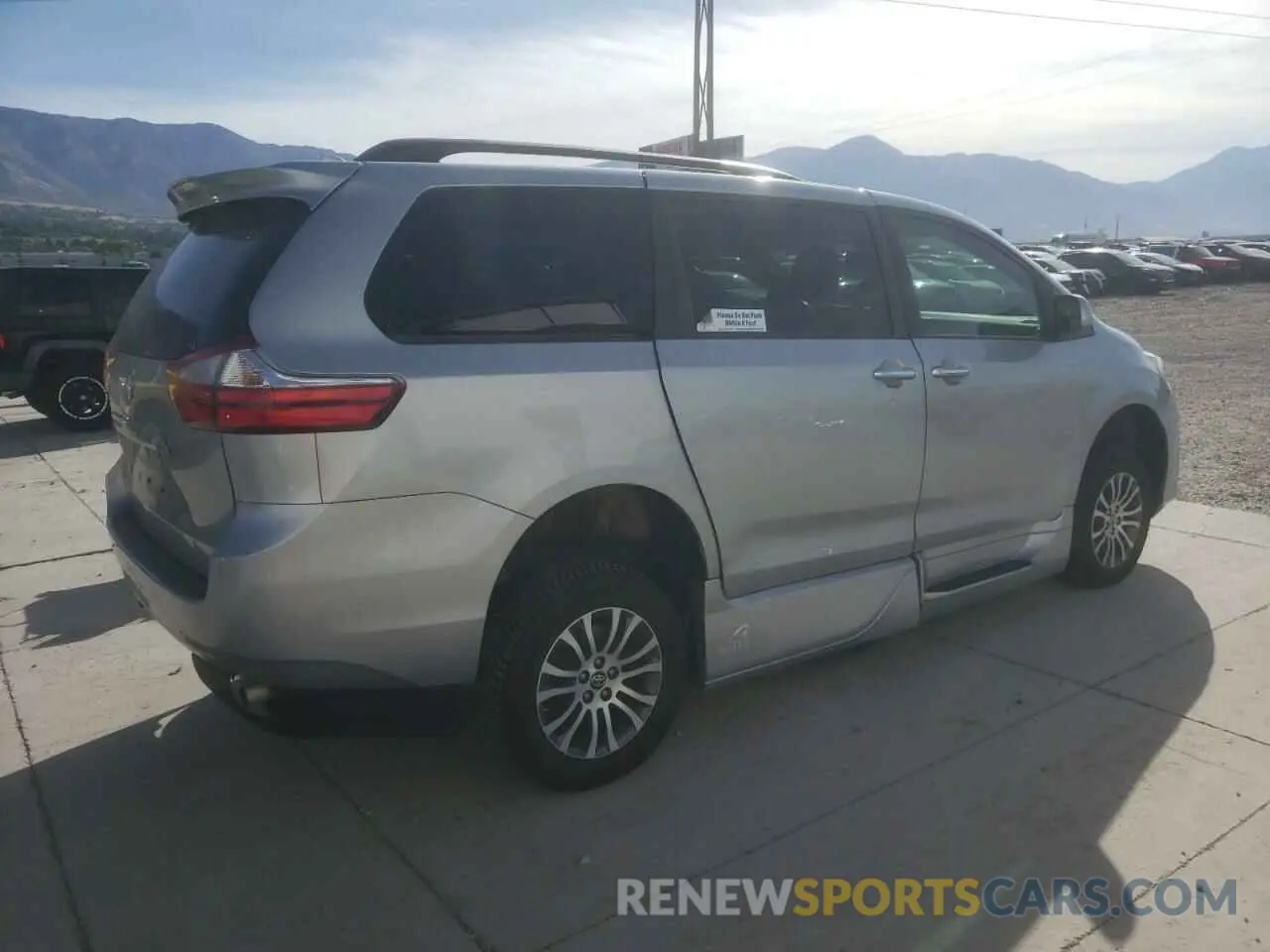 3 fotografías del automóvil dañado 5TDYZ3DC2KS002489 TOYOTA All Models 2019