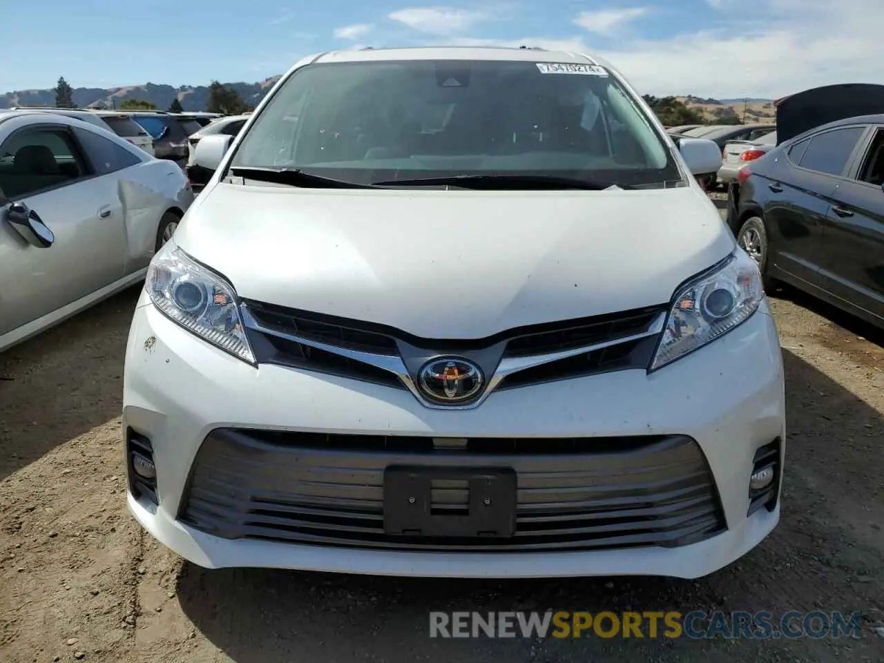 5 fotografías del automóvil dañado 5TDYZ3DC2KS007028 TOYOTA All Models 2019