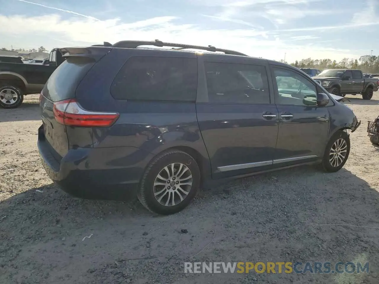 3 fotografías del automóvil dañado 5TDYZ3DC3KS971668 TOYOTA All Models 2019