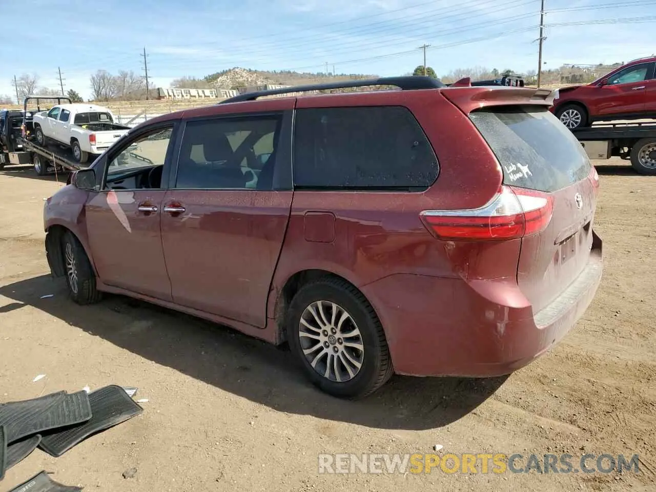 2 fotografías del automóvil dañado 5TDYZ3DC7KS979403 TOYOTA All Models 2019