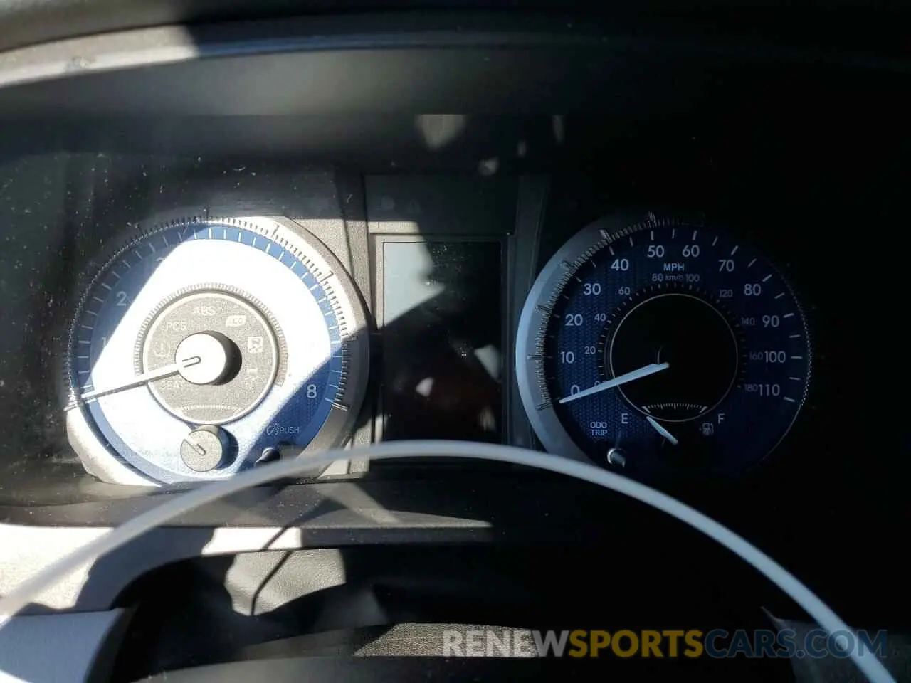 9 fotografías del automóvil dañado 5TDYZ3DC8KS986781 TOYOTA All Models 2019