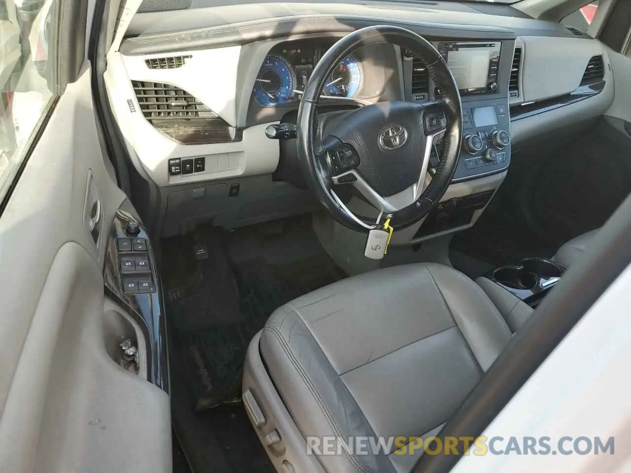 8 fotografías del automóvil dañado 5TDYZ3DCXKS018911 TOYOTA All Models 2019