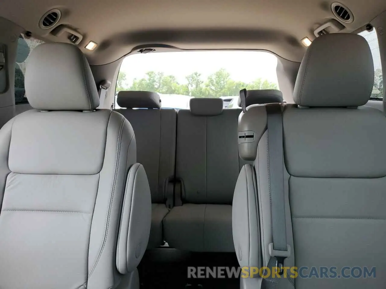 10 fotografías del automóvil dañado 5TDYZ3DCXKS967942 TOYOTA All Models 2019