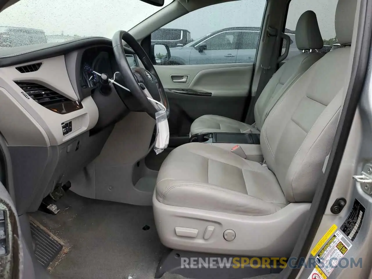 7 fotografías del automóvil dañado 5TDYZ3DCXKS967942 TOYOTA All Models 2019