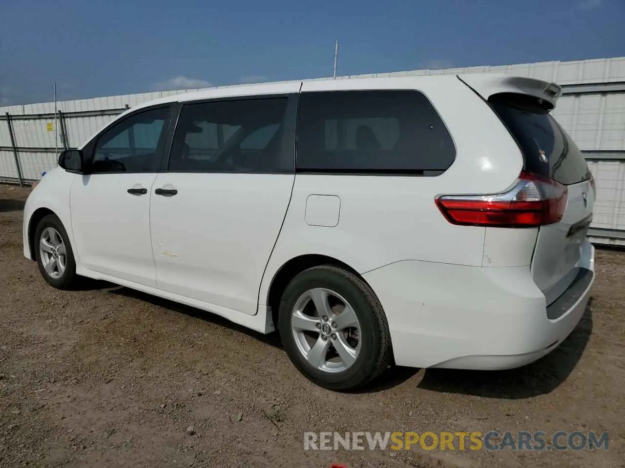 2 fotografías del automóvil dañado 5TDZZ3DC4KS008203 TOYOTA All Models 2019