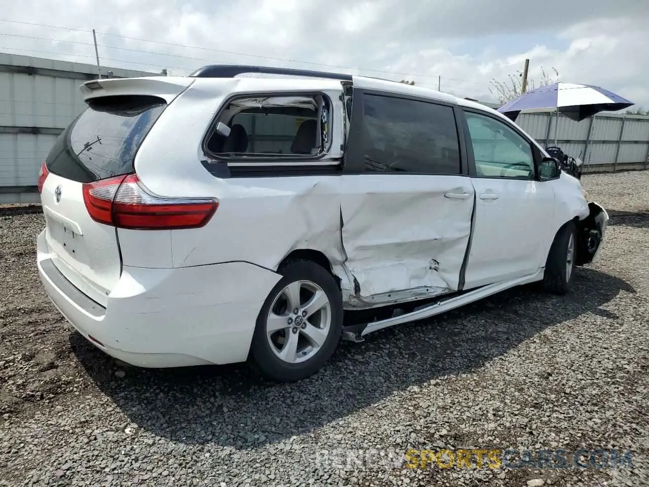 3 fotografías del automóvil dañado 5TDKZ3DC9LS023220 TOYOTA All Models 2020