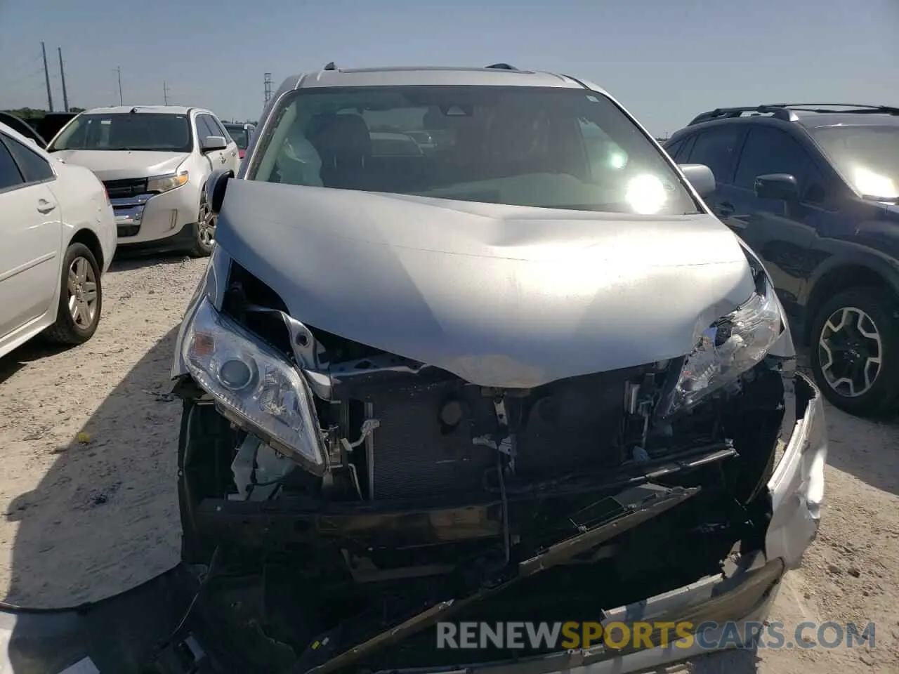 5 fotografías del automóvil dañado 5TDYZ3DC0LS044841 TOYOTA All Models 2020