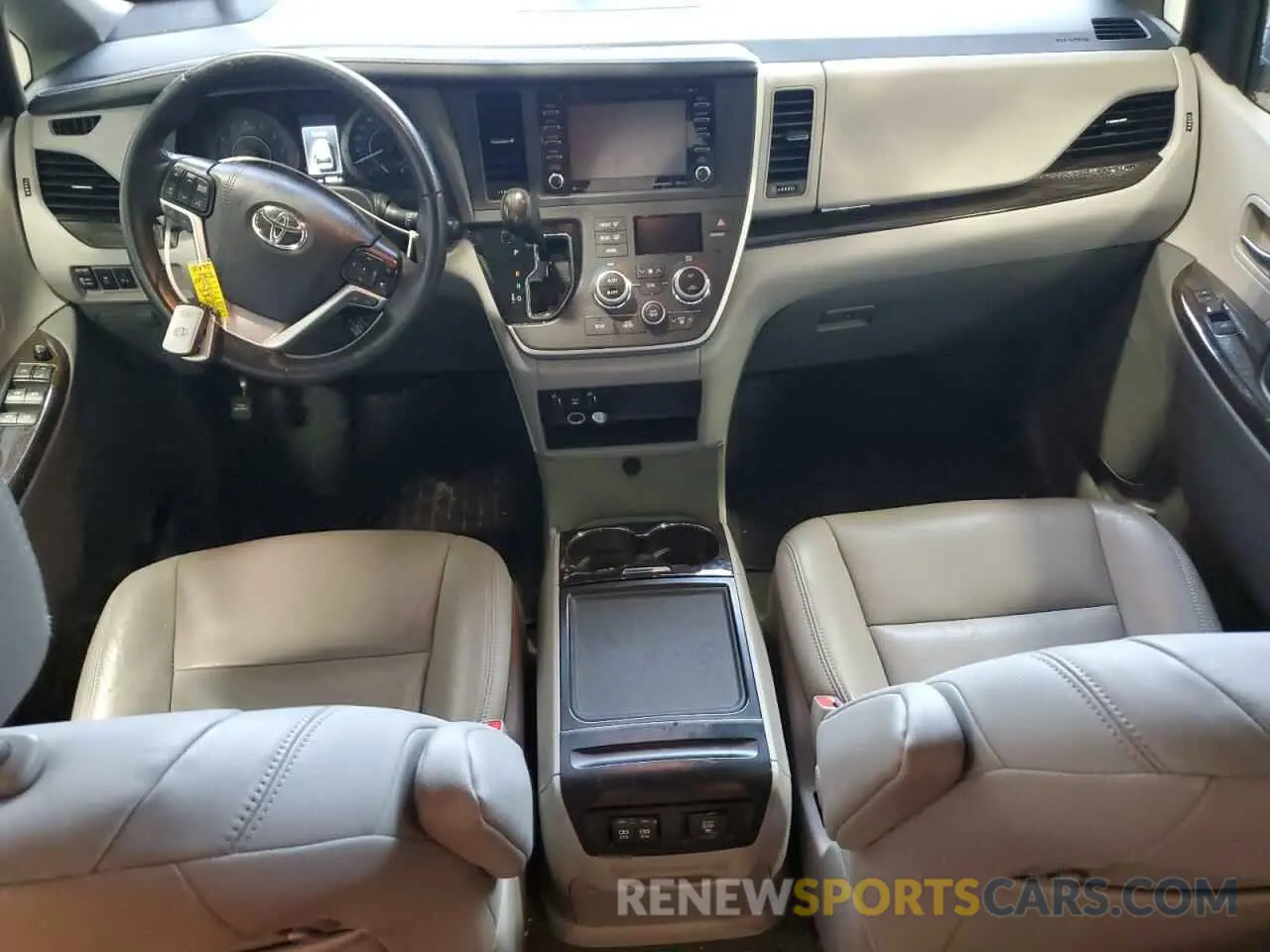 8 fotografías del automóvil dañado 5TDYZ3DC2LS075234 TOYOTA All Models 2020