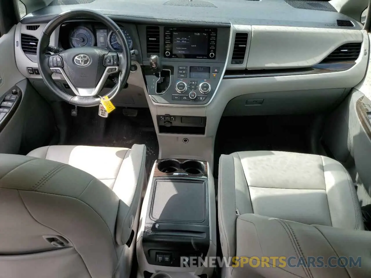 8 fotografías del automóvil dañado 5TDYZ3DC4LS036466 TOYOTA All Models 2020