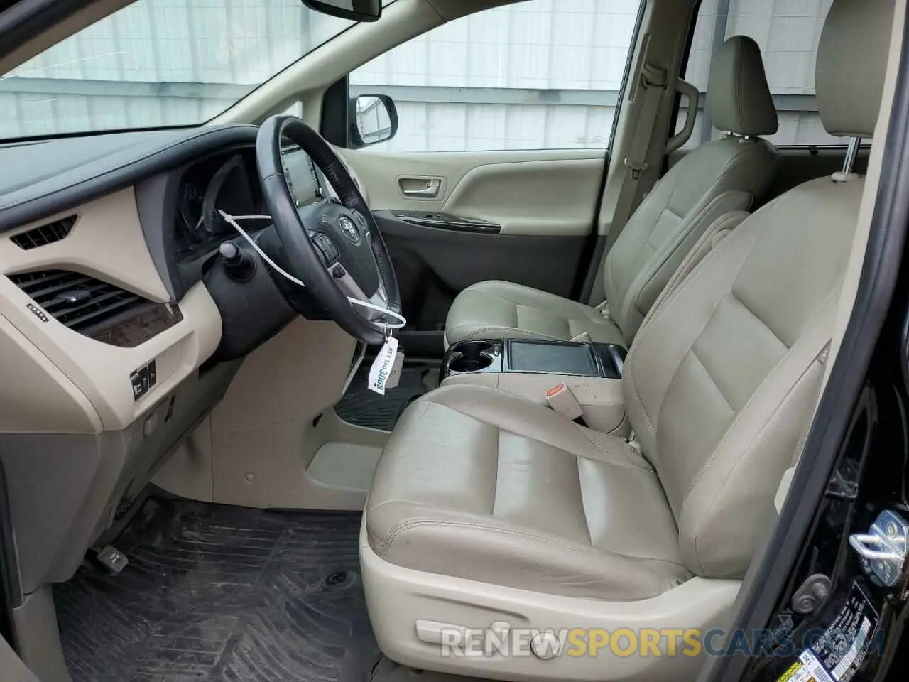 7 fotografías del automóvil dañado 5TDYZ3DC7LS059238 TOYOTA All Models 2020