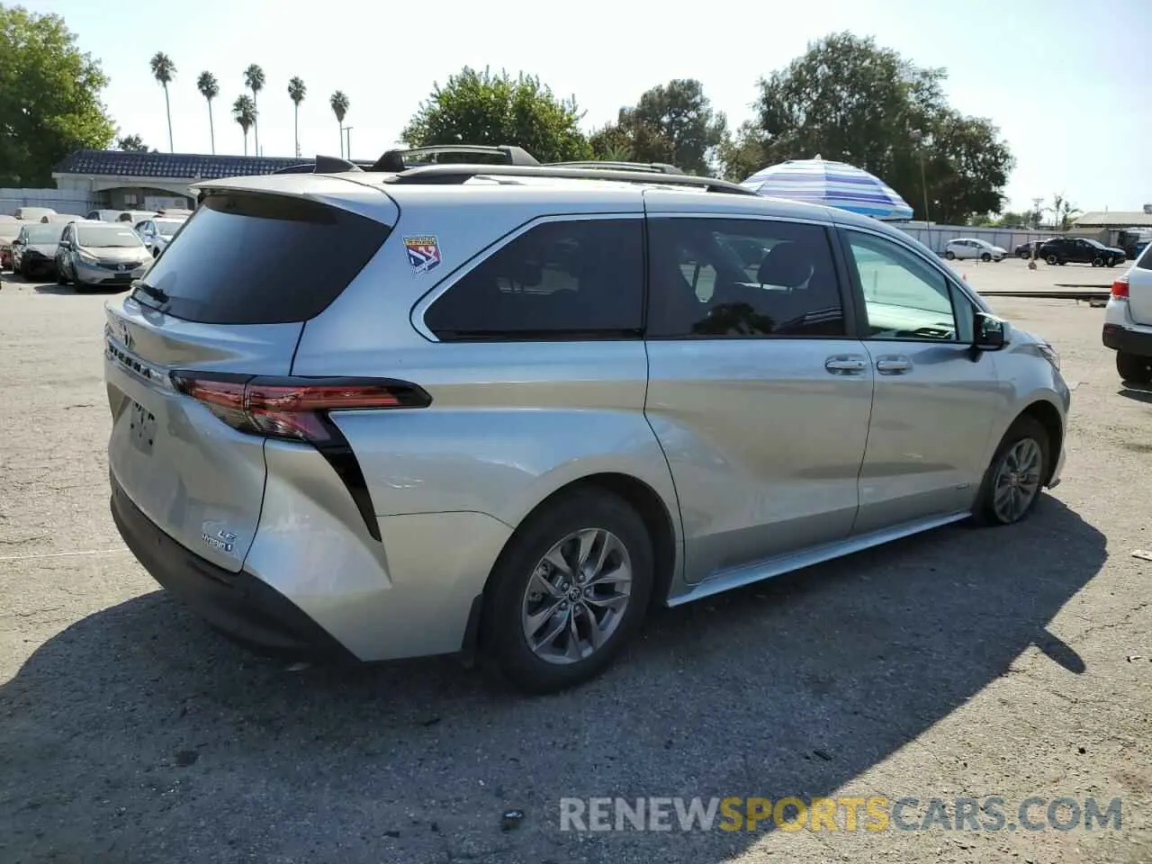 3 fotografías del automóvil dañado 5TDBRKEC8MS034669 TOYOTA All Models 2021