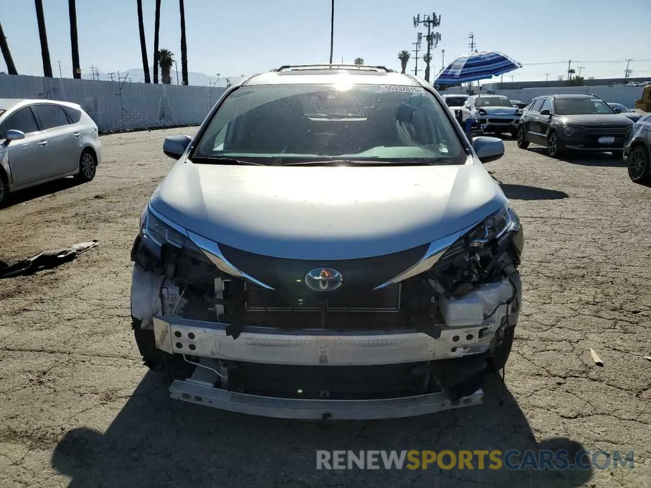 5 fotografías del automóvil dañado 5TDJRKEC8MS058563 TOYOTA All Models 2021