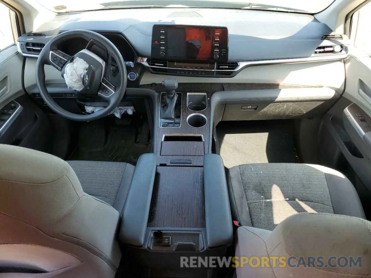8 fotografías del automóvil dañado 5TDKRKEC3MS023188 TOYOTA All Models 2021
