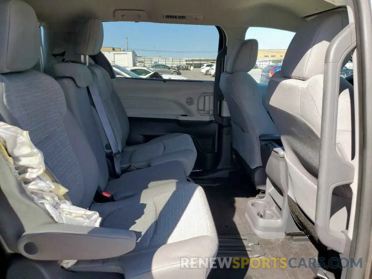11 fotografías del automóvil dañado 5TDKRKEC3MS045594 TOYOTA All Models 2021