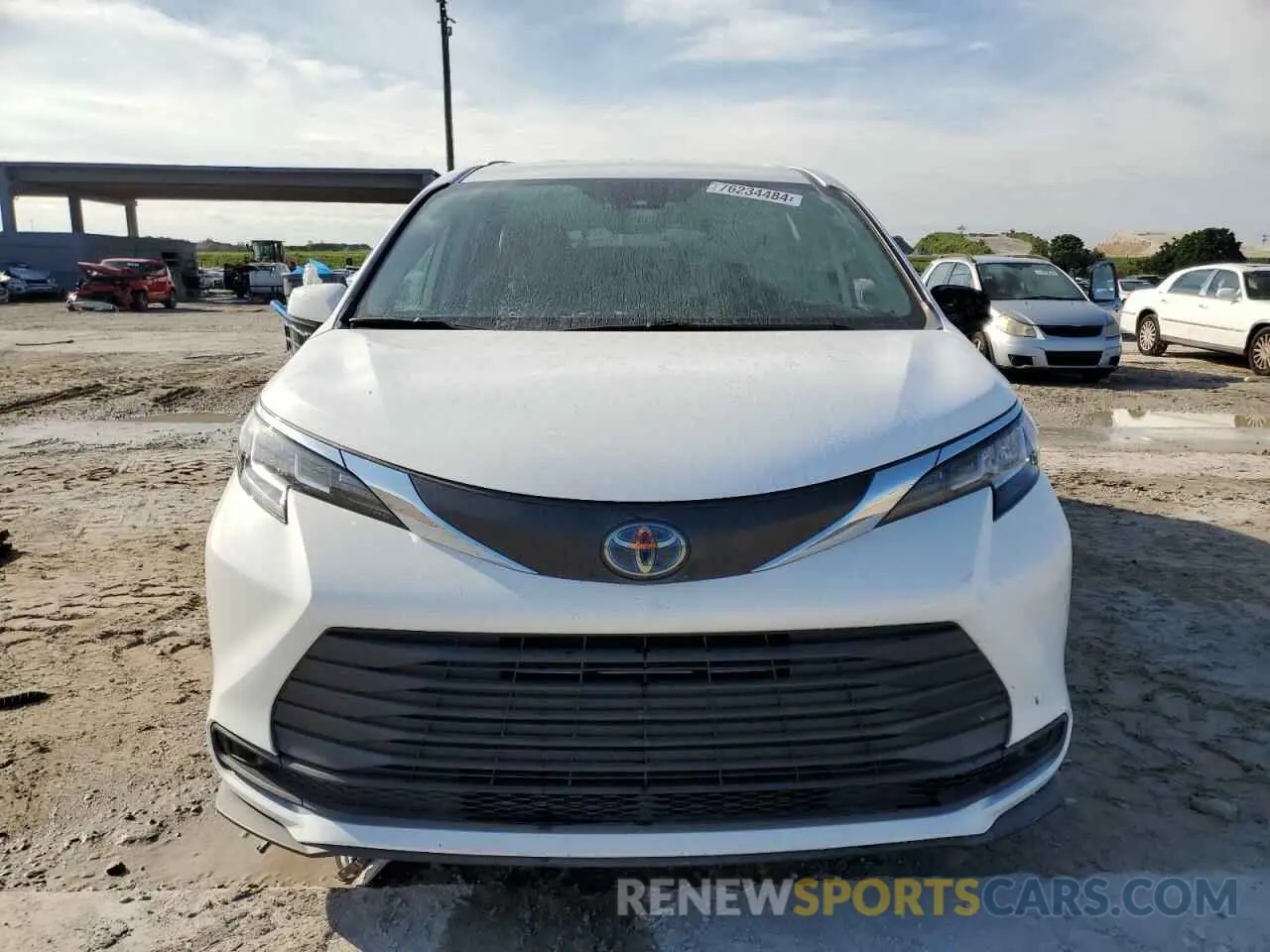 5 fotografías del automóvil dañado 5TDKRKEC6MS016056 TOYOTA All Models 2021