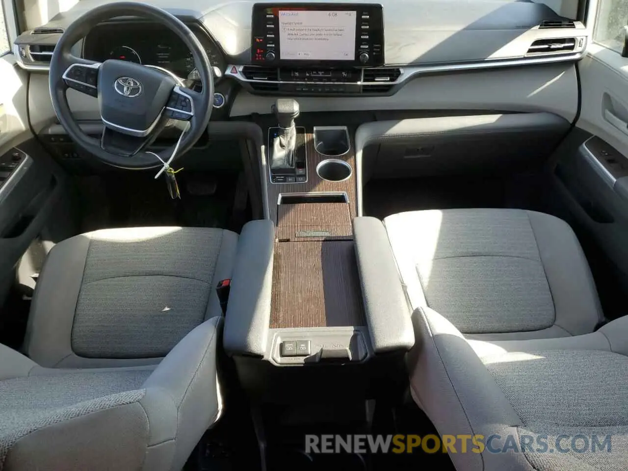 8 fotografías del automóvil dañado 5TDKRKEC6MS060736 TOYOTA All Models 2021