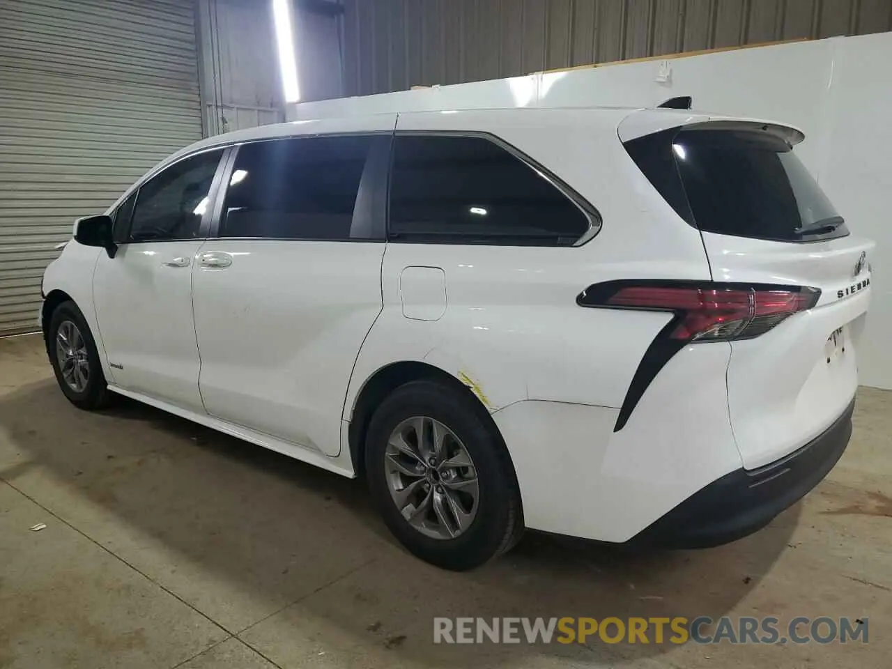 2 fotografías del automóvil dañado 5TDKRKEC6MS063474 TOYOTA All Models 2021