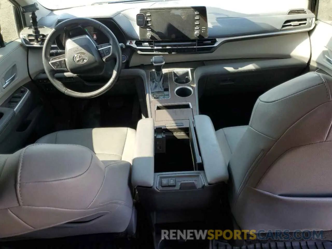8 fotografías del automóvil dañado 5TDYRKEC1MS064669 TOYOTA All Models 2021