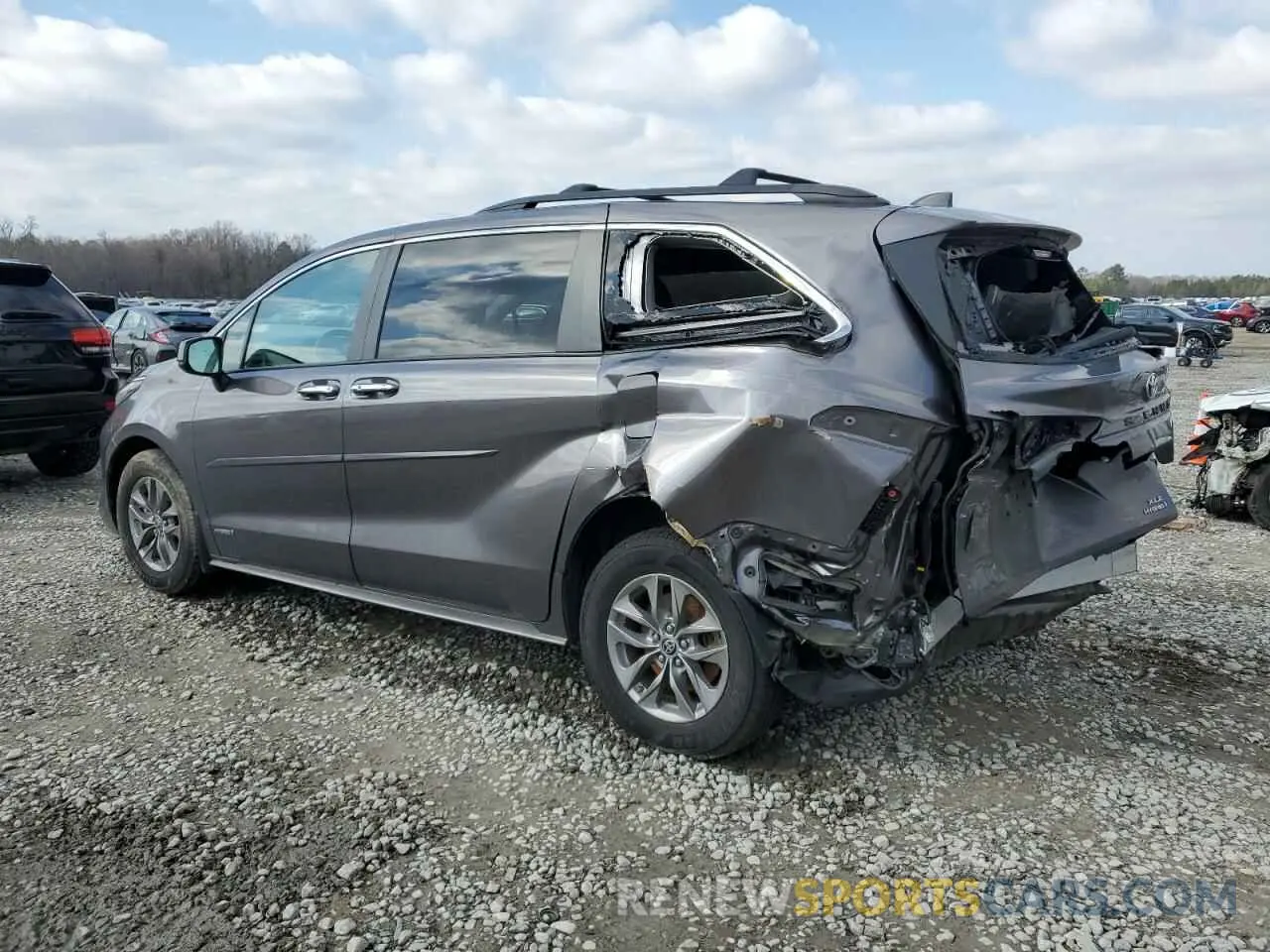 2 fotografías del automóvil dañado 5TDYRKEC1MS072223 TOYOTA All Models 2021
