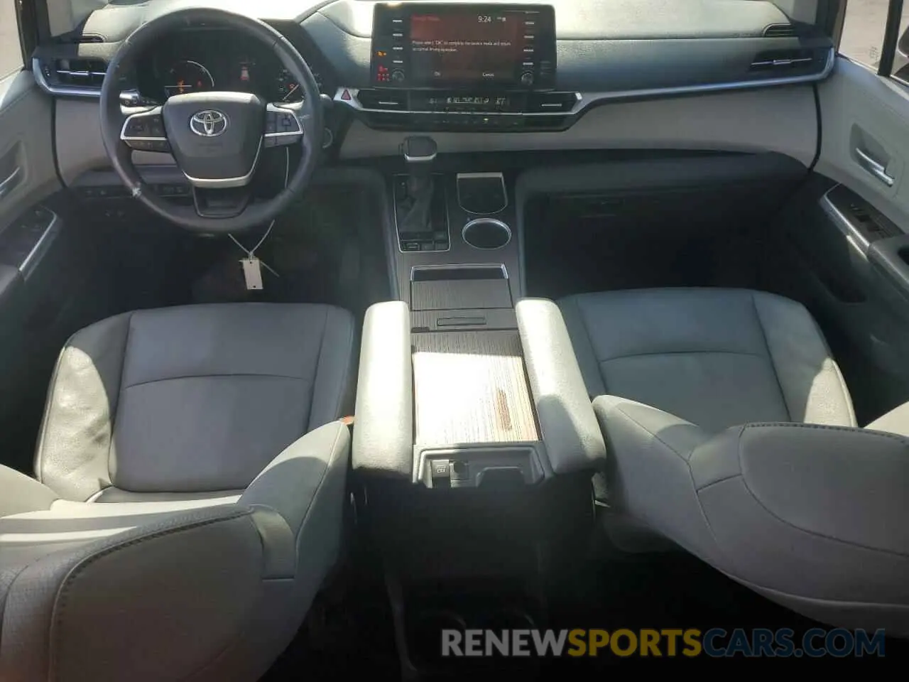 8 fotografías del automóvil dañado 5TDYRKEC3MS006854 TOYOTA All Models 2021