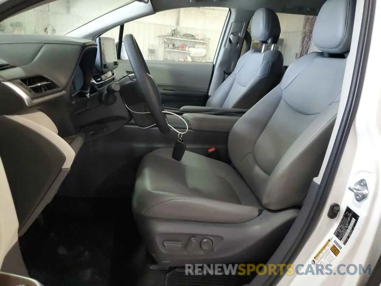 7 fotografías del automóvil dañado 5TDYRKEC7MS052994 TOYOTA All Models 2021