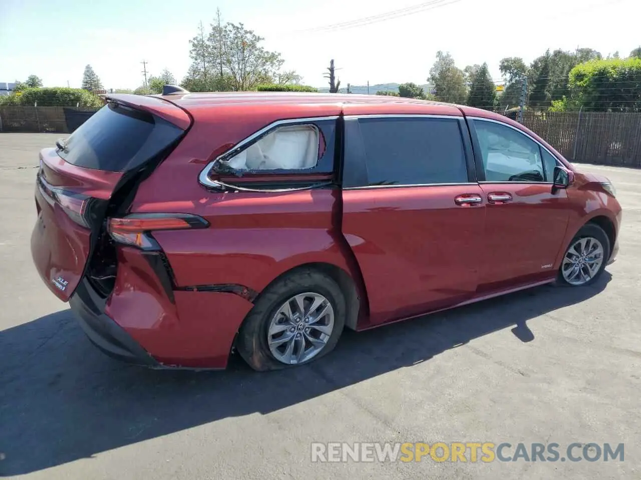 3 fotografías del automóvil dañado 5TDYSKFC8MS010935 TOYOTA All Models 2021