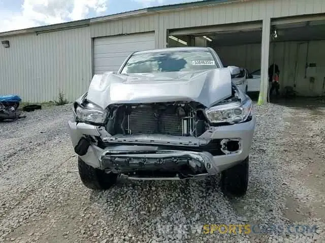 14 fotografías del automóvil dañado 5TFCZ5AN4MX278567 TOYOTA All Models 2021