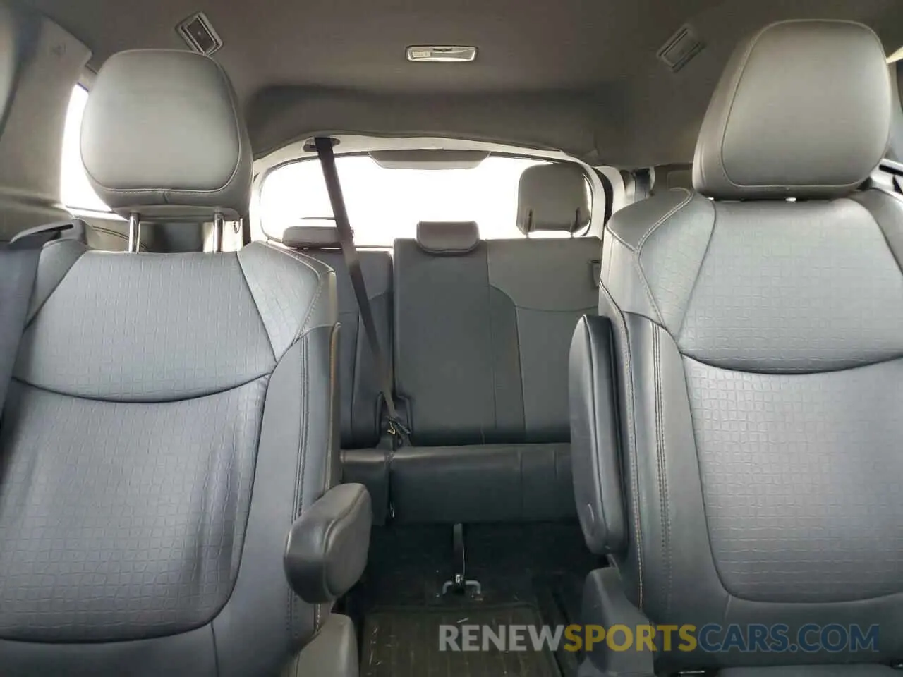 10 fotografías del automóvil dañado 5TDASKFC8NS051083 TOYOTA All Models 2022