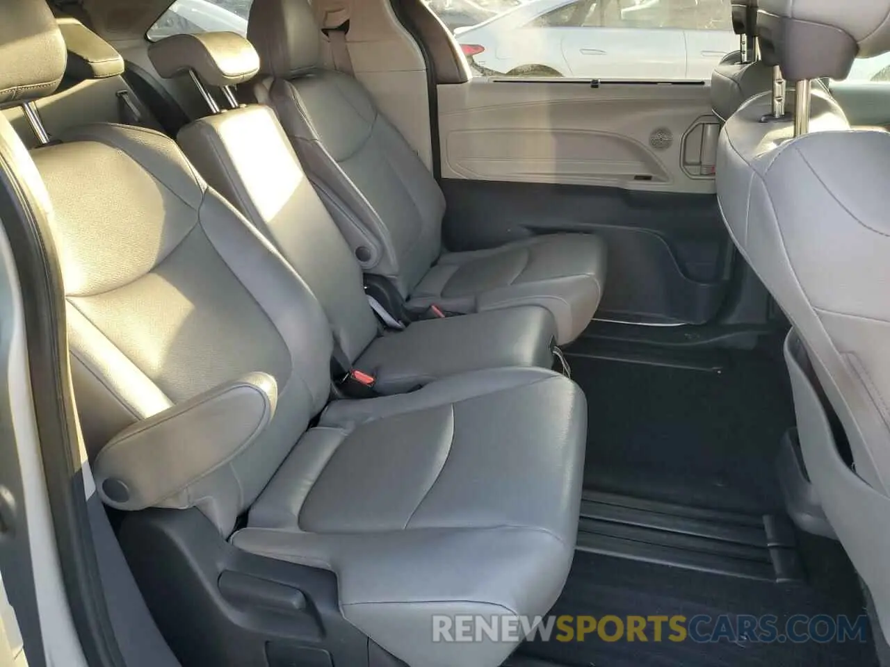 11 fotografías del automóvil dañado 5TDJRKEC2NS100050 TOYOTA All Models 2022