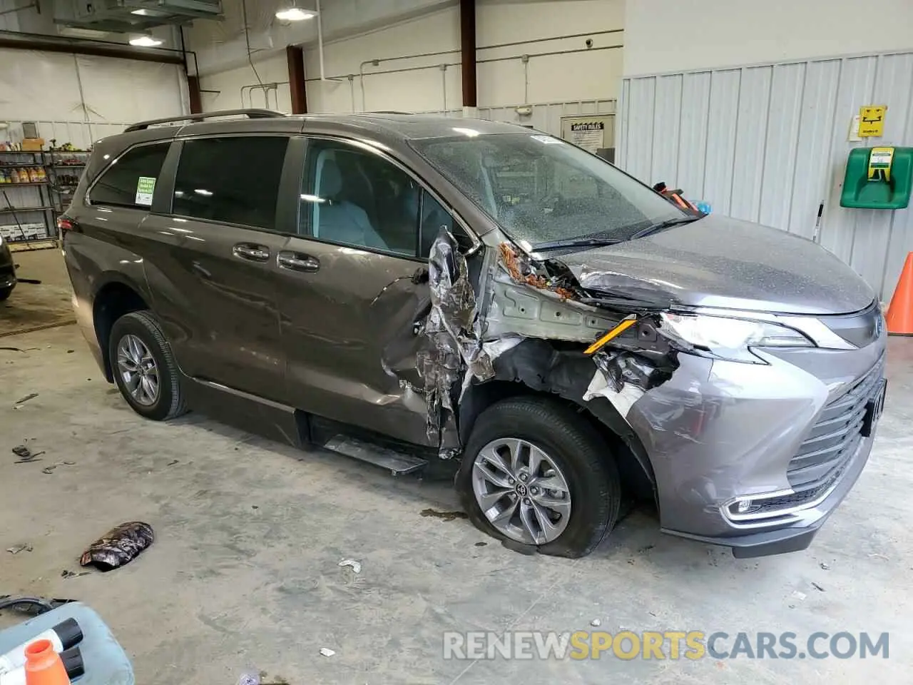 4 fotografías del automóvil dañado 5TDJRKEC6NS128546 TOYOTA All Models 2022