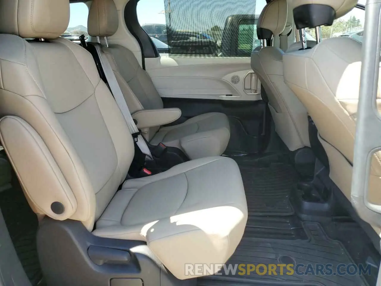 11 fotografías del automóvil dañado 5TDJRKECXNS095020 TOYOTA All Models 2022