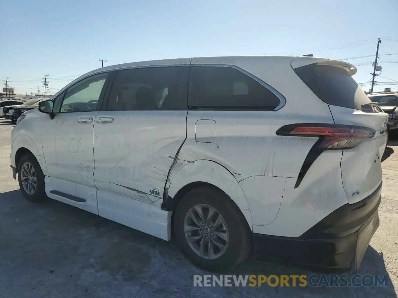2 fotografías del automóvil dañado 5TDKSKFC1NS071096 TOYOTA All Models 2022