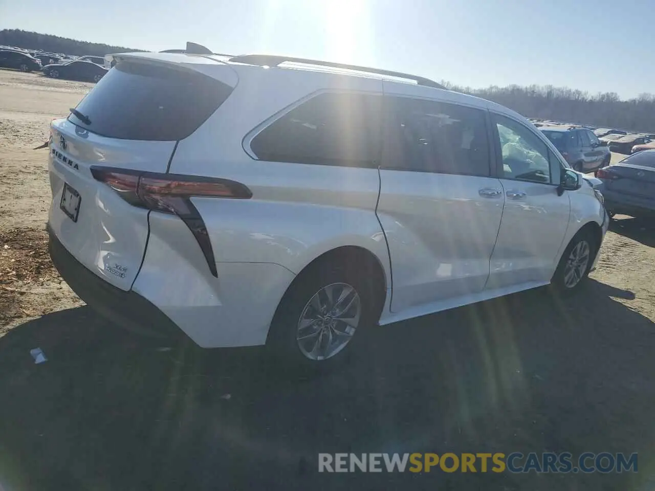 3 fotografías del automóvil dañado 5TDYRKEC5NS078737 TOYOTA All Models 2022