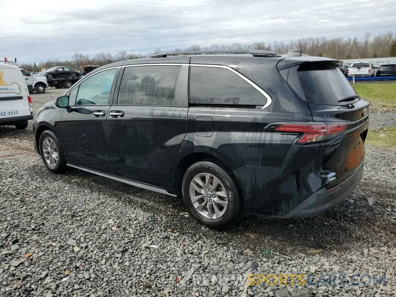 2 fotografías del automóvil dañado 5TDYSKFC2NS057332 TOYOTA All Models 2022