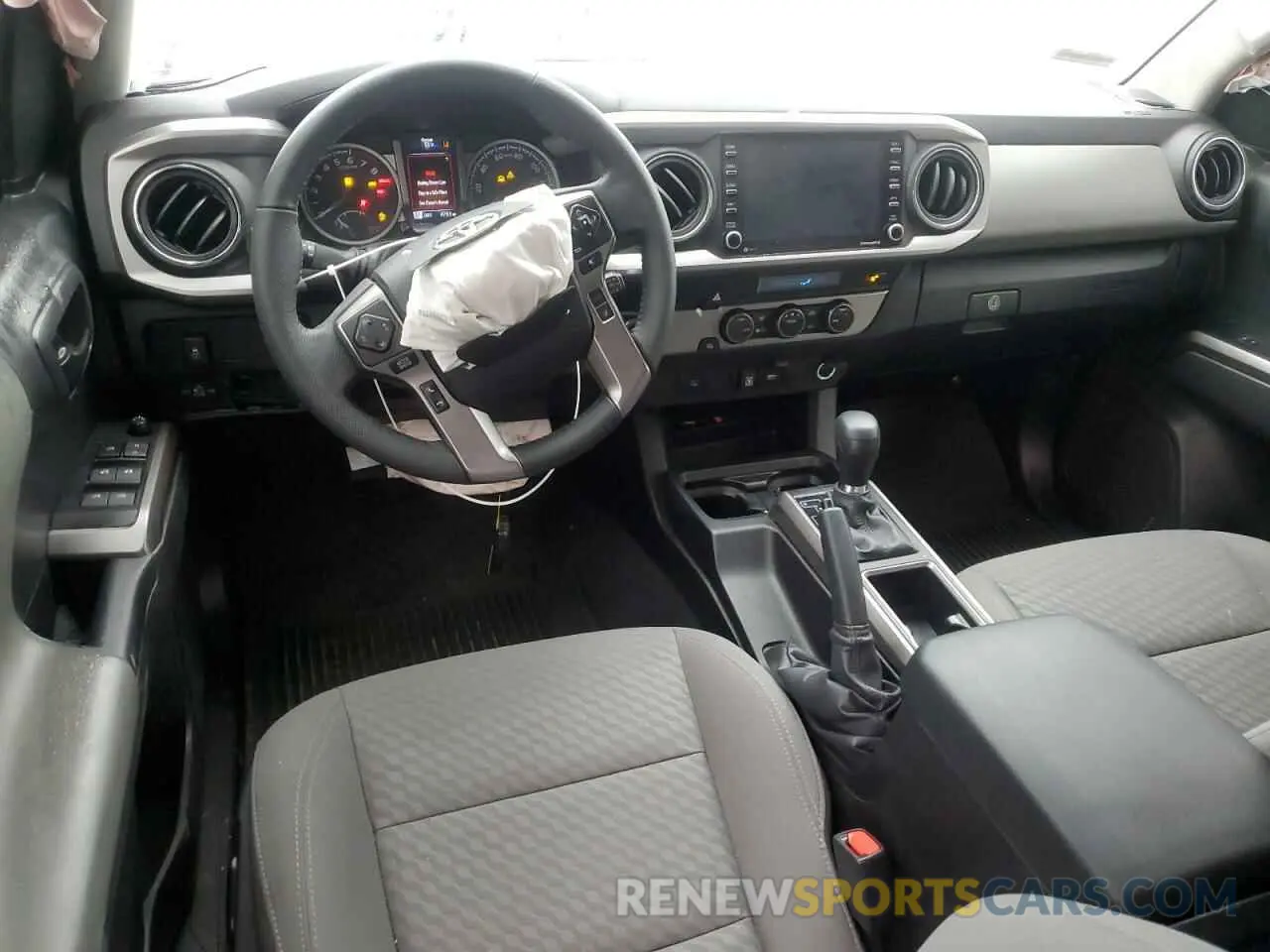 8 fotografías del automóvil dañado 3TMBZ5DN2PM040458 TOYOTA All Models 2023