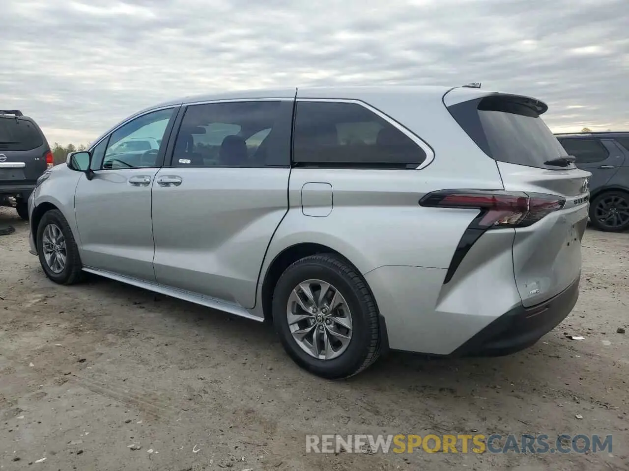 2 fotografías del automóvil dañado 5TDKSKFCXPS079037 TOYOTA All Models 2023